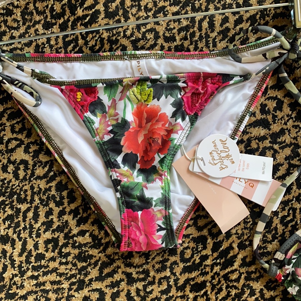 Pilyq bottoms